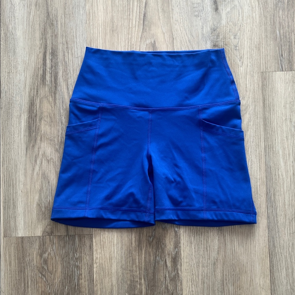 Athletic Shorts with Dual Side Pockets